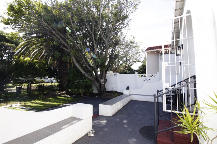 2 Bedroom Property for Sale in Aston Bay Eastern Cape
